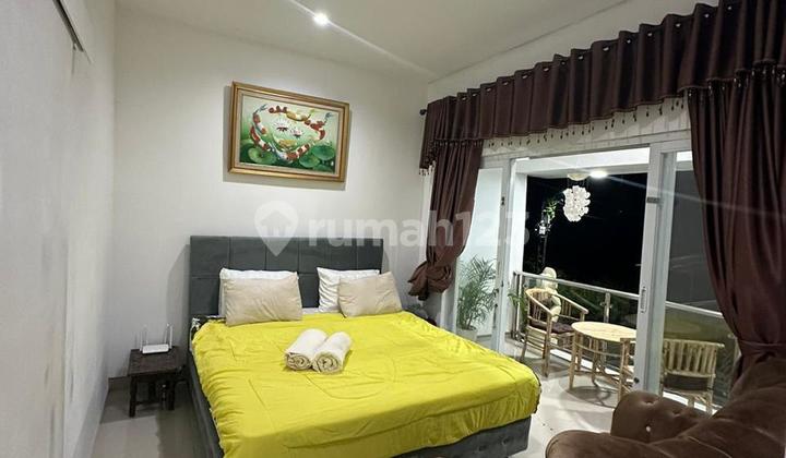 Semi Villa House Ready to Live in on Jalan Taman Giri 2
