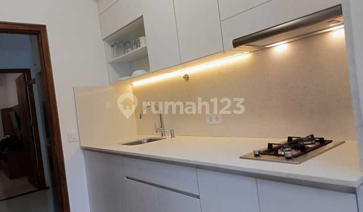 2-Story Furnished House in Pemogan, Ready to Occupied with SHM IMB 2