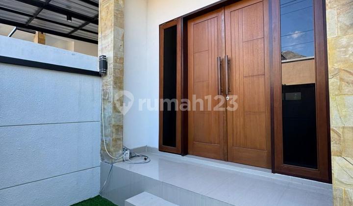 Rumah 2 Lantai Siap Huni SHM di Jln Gunung Andakasa 2