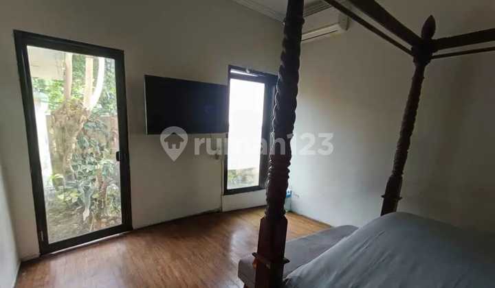 2-Story House on Jln Gunung Salak with SHM, IMB, Flood-Free 2