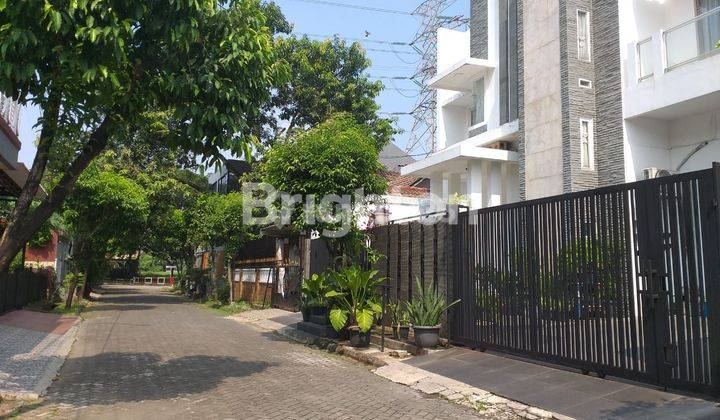 RUMAH MODERN SIAP HUNI DI KEMANG PRATAMA 2 BEKASI 2