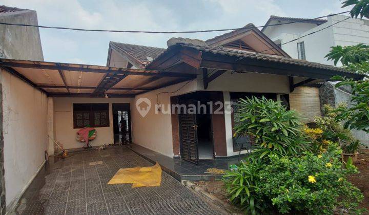  Rumah Semi Furnished Bagus SHM - Sertifikat Hak Milik di Jatiwaringin 1