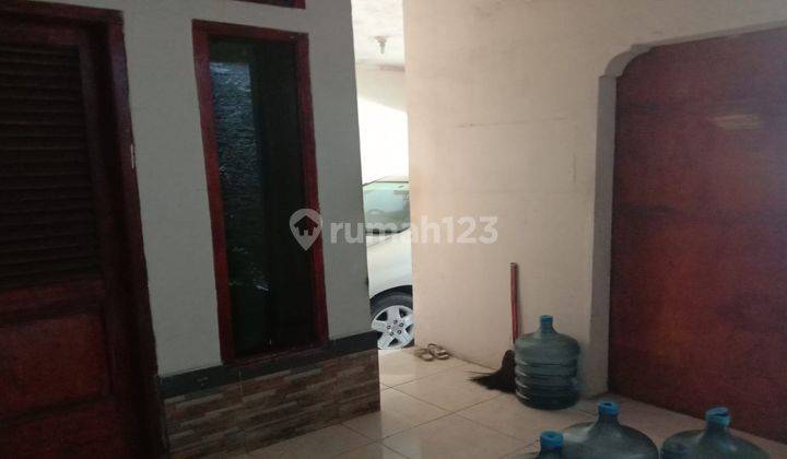  Rumah Semi Furnished Bagus SHM - Sertifikat Hak Milik di Sumedang Utara 2