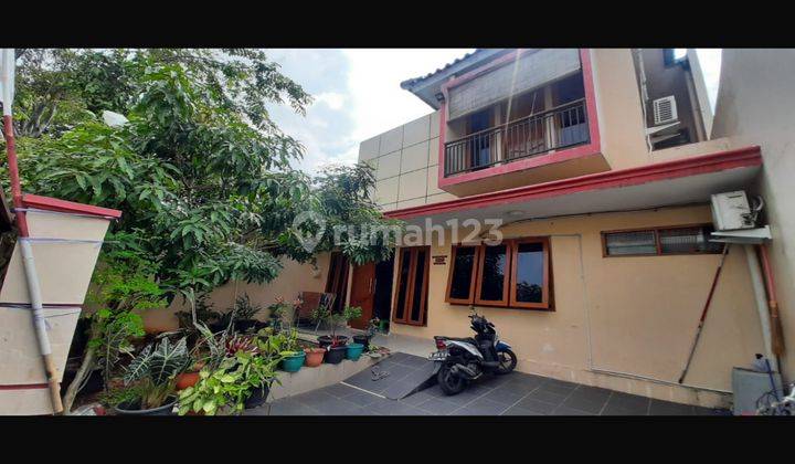  Rumah Semi Furnished Bagus di Jatiwaringin 1