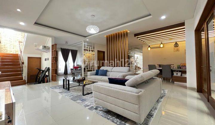  Rumah 3 Lantai Semi Furnished Bagus di Ciputat 2