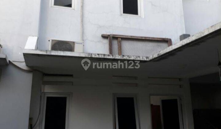  Rumah Semi Furnished Bagus SHM - Sertifikat Hak Milik di Jatibening 1