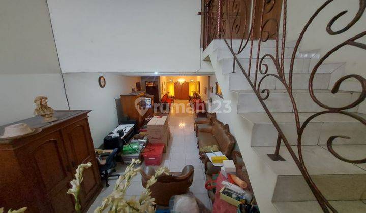  Rumah Semi Furnished Bagus SHM - Sertifikat Hak Milik di Jatiwaringin 1