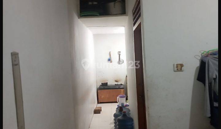  Semi Furnished Bagus SHM - Sertifikat Hak Milik di Kedoya 2