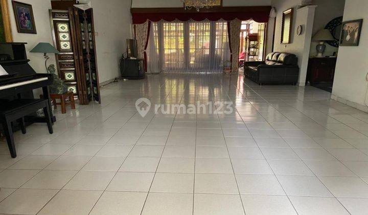  Rumah Semi Furnished Bagus SHM - Sertifikat Hak Milik di Gunung Batu 1