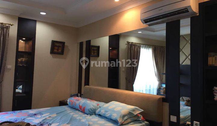  Apartemen Belleza 2 Kamar Tidur Furnished Bagus 2