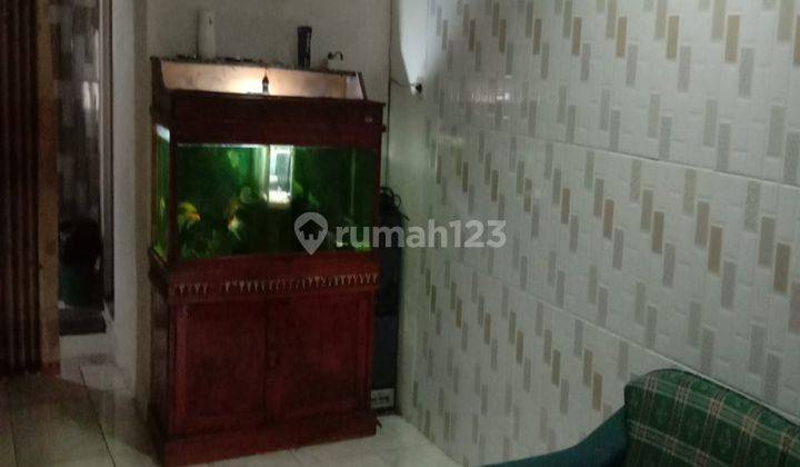  Rumah Semi Furnished Bagus SHM - Sertifikat Hak Milik di Sumedang Utara 2