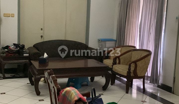 Rumah Bagus SHM di Blok M 2