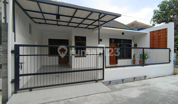 Rumah SHM Bagus di Gede Bage