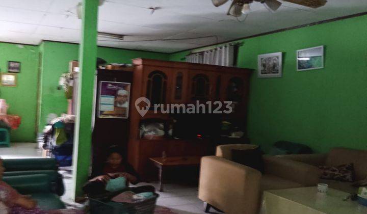  Rumah Butuh Renovasi SHM - Sertifikat Hak Milik di Lenteng Agung 1