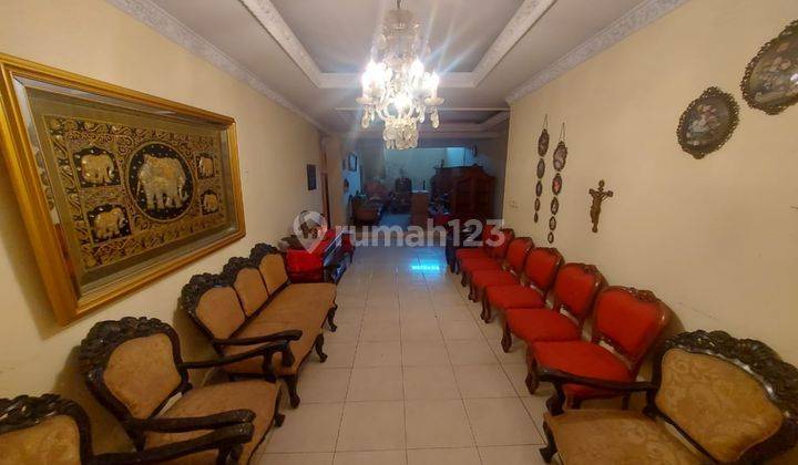  Rumah Semi Furnished Bagus SHM - Sertifikat Hak Milik di Jatiwaringin 2