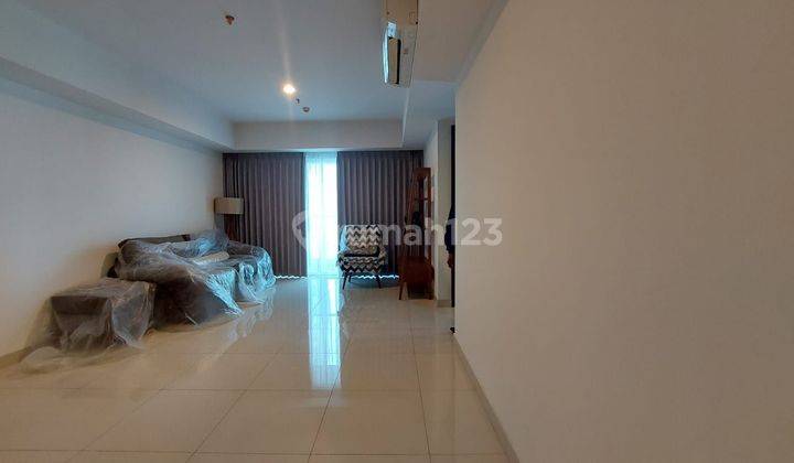 Sewa Apartemen The Kensington Royal Suite Full Furnished  1