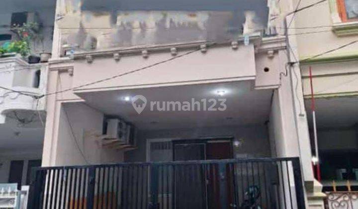 Rumah Sunter 4,5*15m2,barat,3lantai 5kt Dan 4km Bagus Shm 1