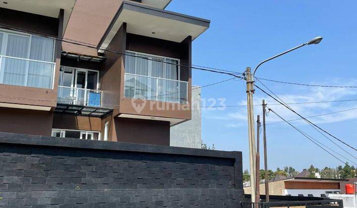 Dijual Rumah Cantik Setiabudi Regency Bandung 1