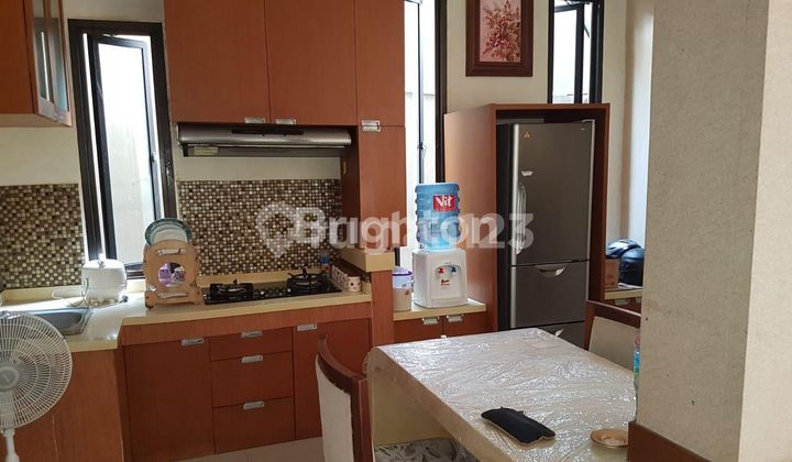 BEAUTIFUL MINIMALIST TWO-STORY HOUSE IN CIPINANG INDAH, EAST JAKARTA 2