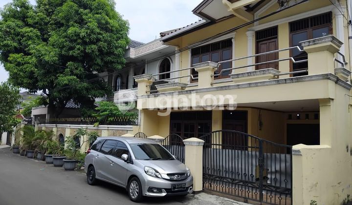 2-Storey House in Kebon Baru, Tebet, South Jakarta