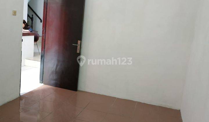 Jarang ada Rumah di Taman Kopo indah 1 SHM Bagus Barat Daya 2