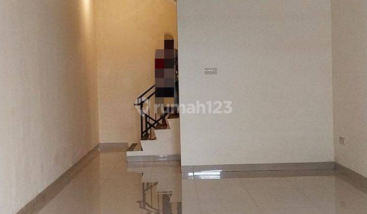 Ruko di mainroad, Terusan Buah Batu 93 m² Unfurnished SHM - Sertifikat Hak Milik 2