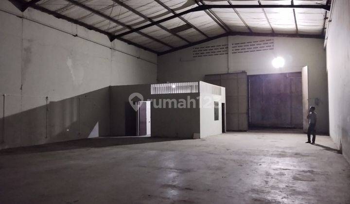 Gudang Sayap Tki , Taman Kopo Indah 300m² Unfurnished 1