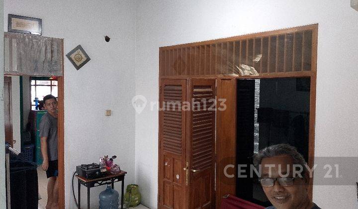 Rumah Kenangan 2.Lt Daerah Segitiga Emas Pusat Kota 2