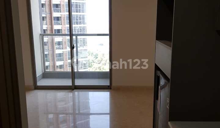 Disewa Apartemen GoldCoast Studio 28 m2 Semi Furnish Pantai Indah Kapuk 2