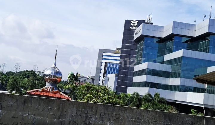 Tanah Cawang Dijual Berikut Bangunan 2 Lantai Strategis Depan Jalan Raya SHM On Hand Hadap Timur Tanah Cawang Dijual Berikut Bangunan 2 Lantai Strategis Depan Jalan Raya SHM On Hand Hadap Timur