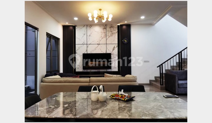 Disewa Rumah Pik2 Cleveland Full Furnished Mewah Rapi Ada Kamar di Lantai Bawah Sdh Renov Siap Huni
