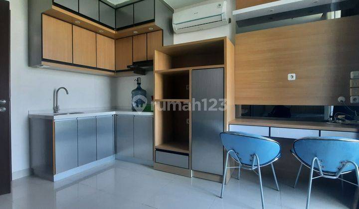 For Lease 1 Studio With Balcony Brooklyn Apartment, Alam Sutera, Furnished 2