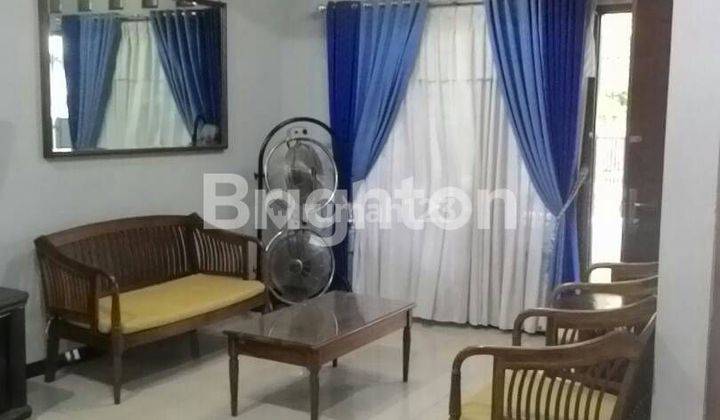 RUMAH FULL FURNISH DALAM KONDISI BAIK DAN TERAWAT DI BATURAN INDAH 1