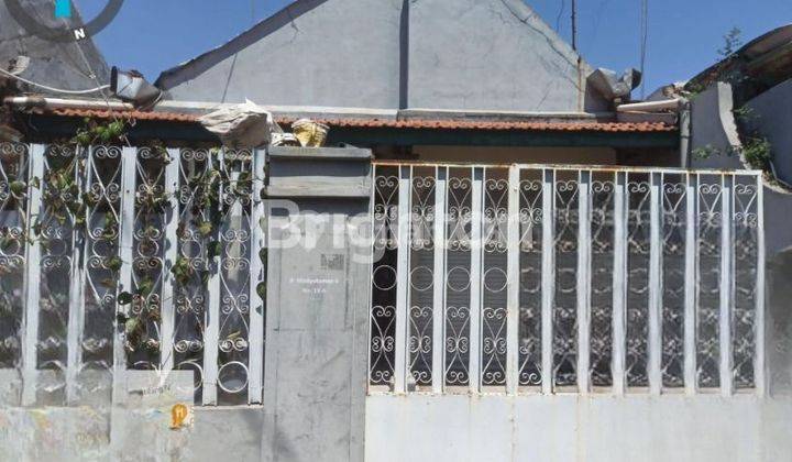 RUMAH VINTAGE 1 LANTAI TENGAH KOTA DEKAT BALAPAN SOLO