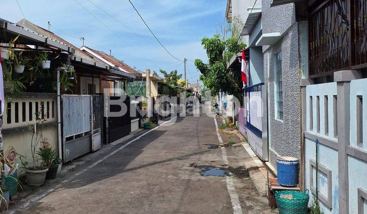 RUMAH SIAP HUNI SEMI FURNISH DI PERUMAHAN CLUSTER SOLO BARU 1