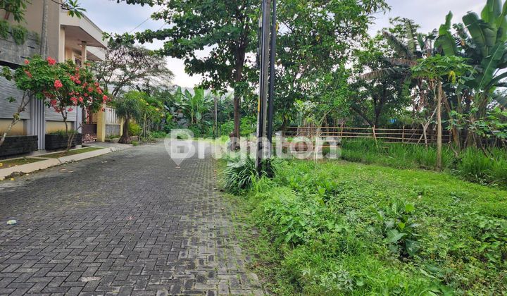 TANAH PEKARANGAN BELAKANG FAVE HOTEL SOLO BARU