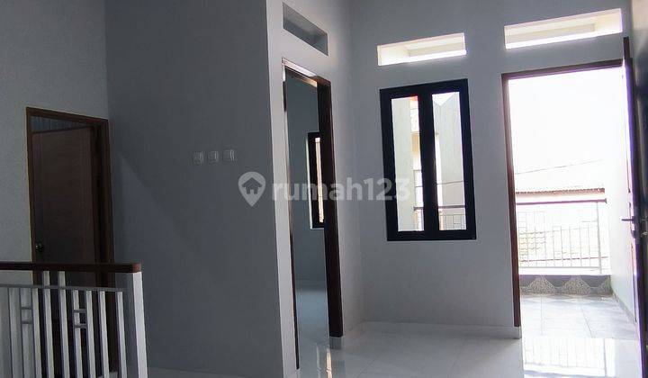 Rumah 2 lantai Poris Indah (brand new), siap huni, bonus 2 unit AC 1