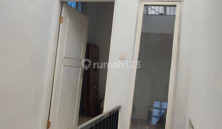 Rumah 2 lantai Banjar Wijaya, semi furnished, siap huni 2