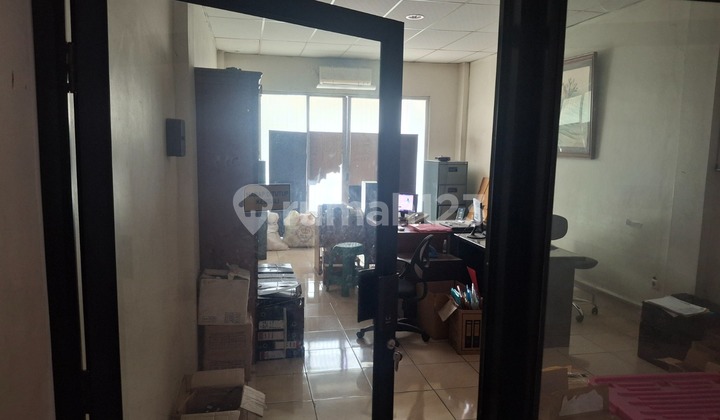 3-Storey Shop House, Kalideres, Freefall Price