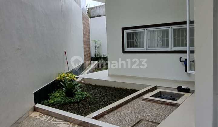 Rumah 2 Lantai Poris Indah, Blok Depan, Cluster 2