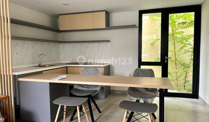 Disewakan Rumah 2lantai Full Furnished Di Cluster Baru Legenda Wisata 1