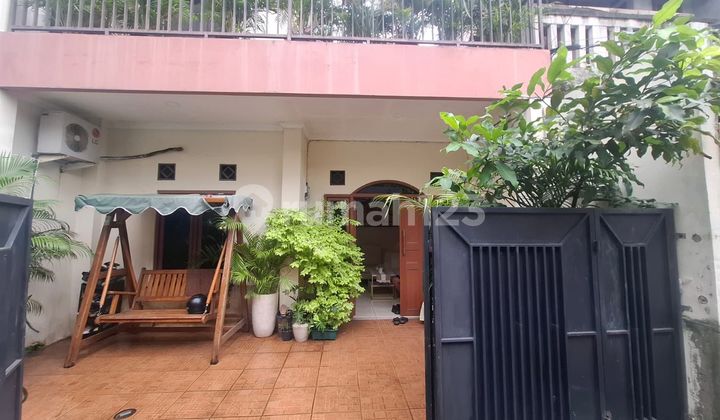 Dijual Rumah Siap Huni di Duren Sawit Dekat Sekolah Internasional & Tol Dijual Rumah Siap Huni di Duren Sawit Dekat Sekolah Internasional & Tol