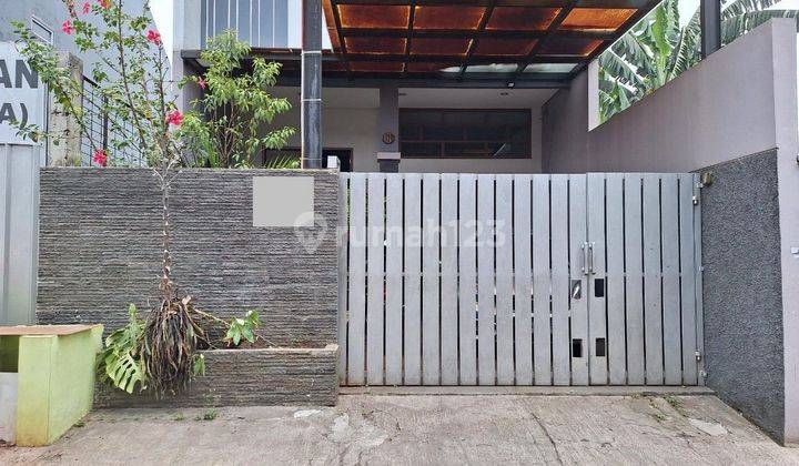 Dijual rumah siap huni 2 lantai di Pondok Bambu 1