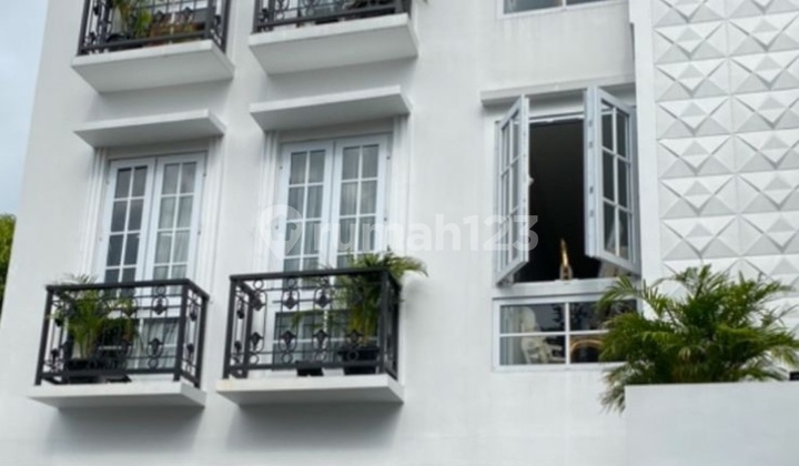 Dijual Rumah Di Pejaten 3lantai - Ada Gudang Dan Rooftop 1