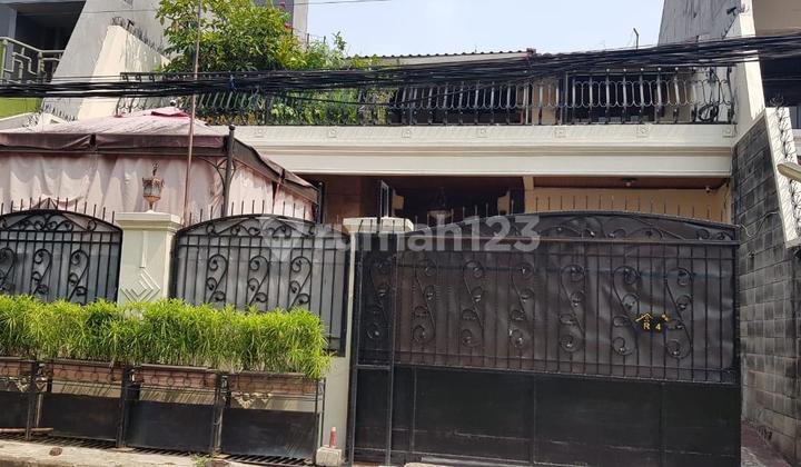 Dijual Rumah Di Lebak Bulus Ada Kids Pool