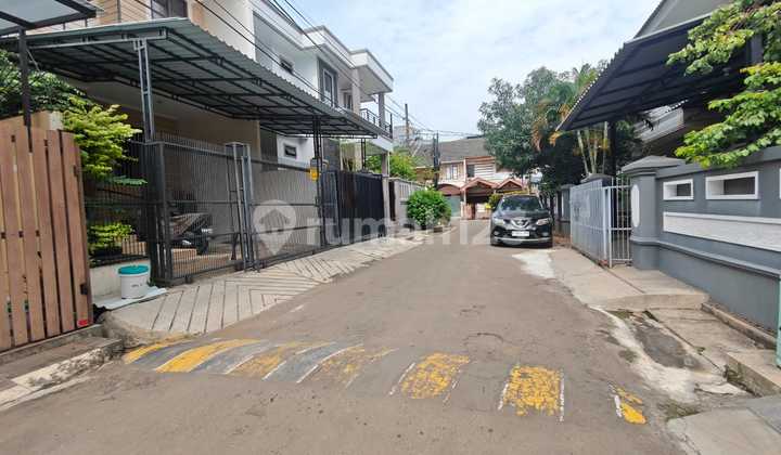 Jual Cepat Rumah di Janur Kuning 1.5Lantai 2