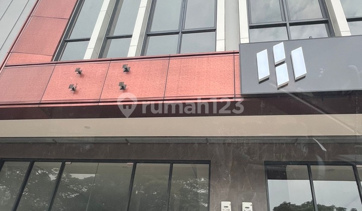 Disewakan Ruko Brand New Di Kota Wisata Disewakan Ruko Brand New Di Kota Wisata