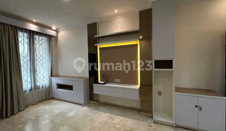 Dijual Cepat Rumah Mewah, Siap Huni @Kayu Putih 2