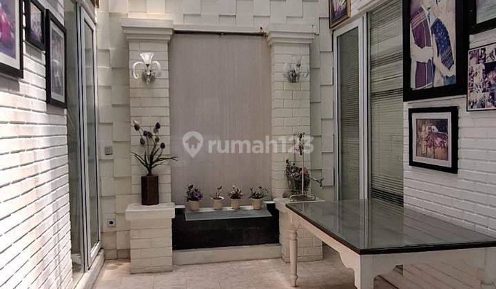 Disewakan Rumah Mewah Di Citra Grand Cibubur, Semi Furnished Dan Siap Huni 1