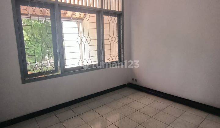 Disewakan Rumah 2lantai Di Tebet Timur 2